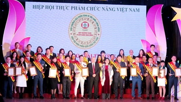 LYCO PREVENT ĐẠT GIẢI THƯỞNG “SẢN PHẨM VÀNG VÌ SỨC KHỎE...